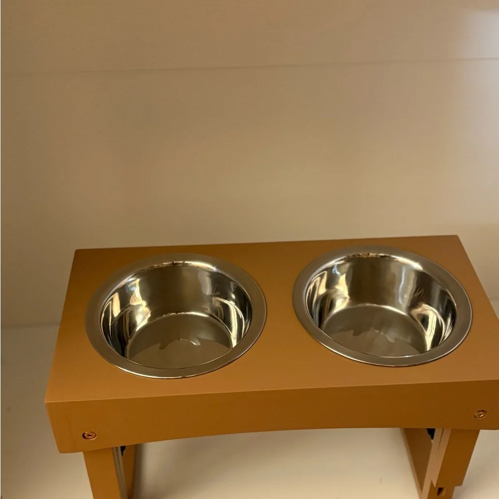 & Other Stories Dual Pet Feeder in Brown and Silver